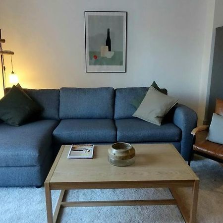 Stylish City-Centre Apartment With Balcony 利物浦 外观 照片